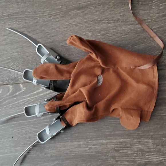 Nightmare on Elm Street Freddy Krueger Halloween Costume 🎃 - Picture 6 of 16